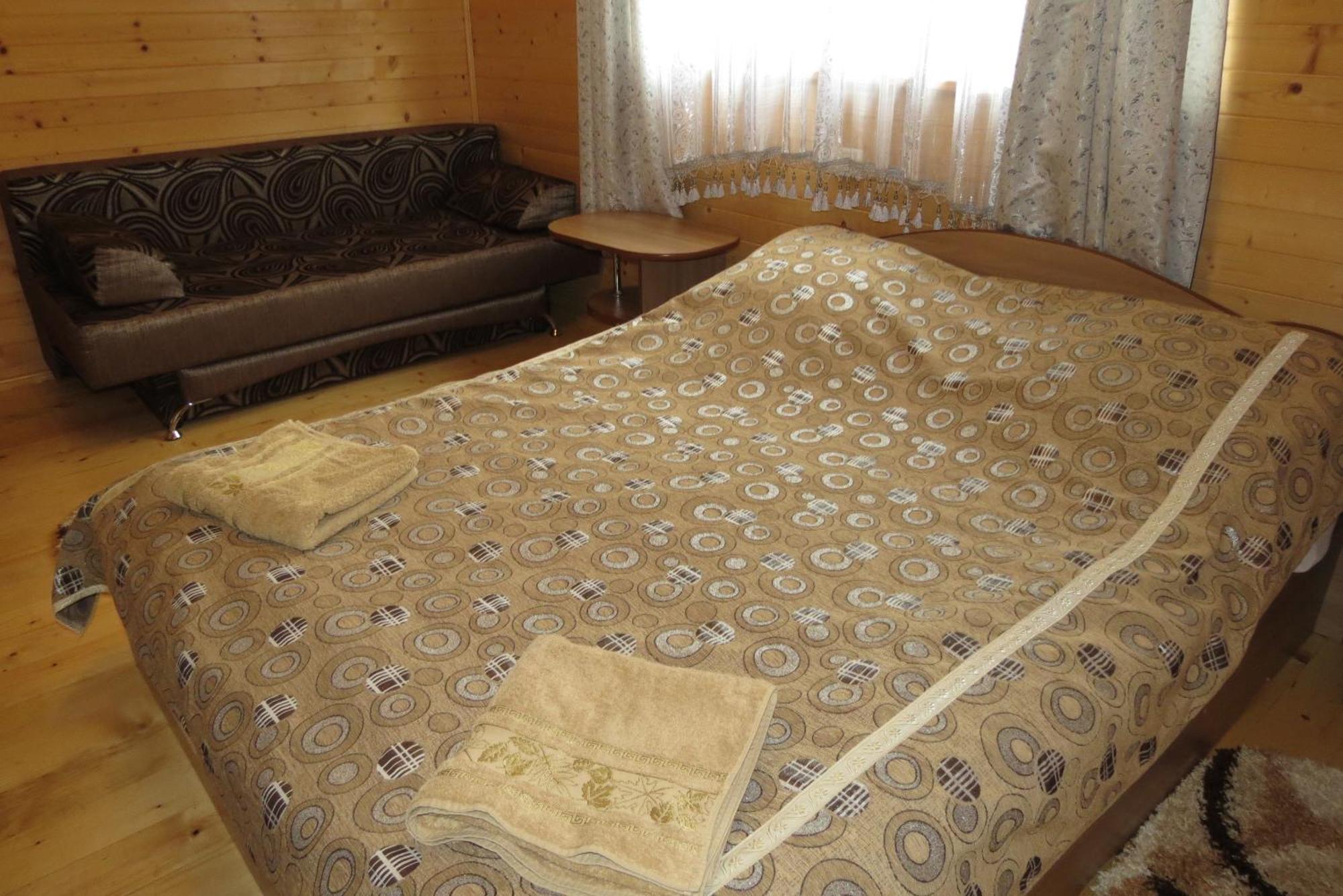 Bilyy Kamin Guest House タターリウ 部屋 写真